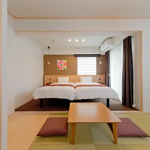 Pensión M's Higashiyama